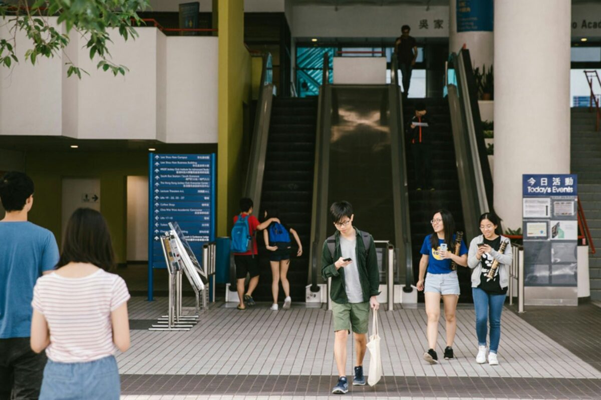 千萬教育公帑成利益肥肉 底層青年只能吃殘羹冷炙?