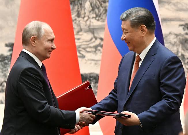 從無上限到患難與共：解析普京訪華背後的中俄平行世界