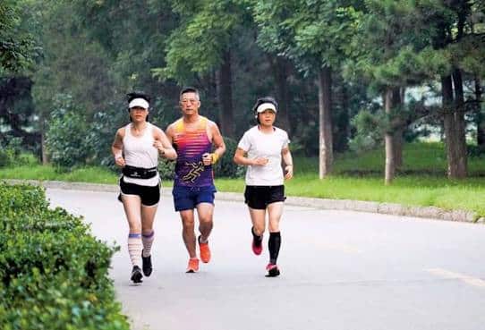 體育盛事之外　市民何處揮汗？